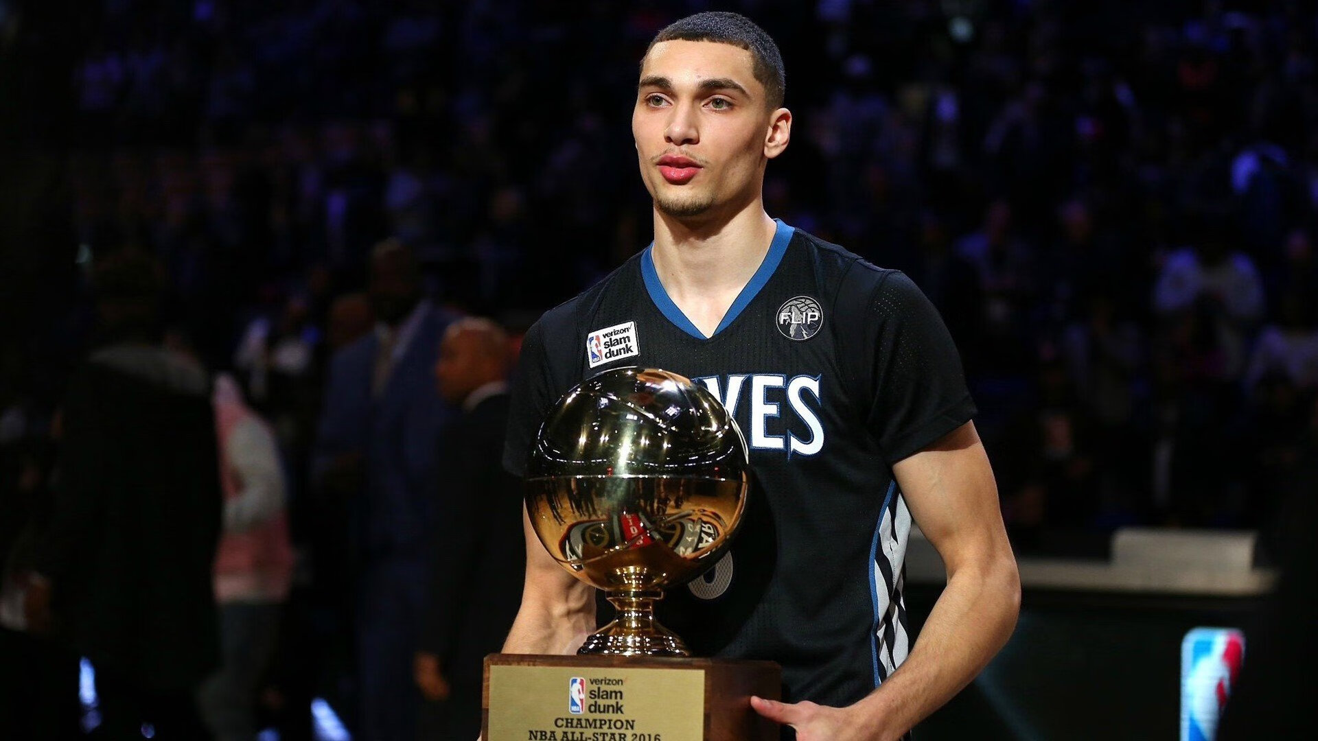 爱游戏体育网页版-快船使用动捕技术优化球员跑动轨迹数据，快船训练视频